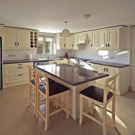 Semesterbostad 4 Bed In Kilbrittain Oc-i445 Courtmacsherry